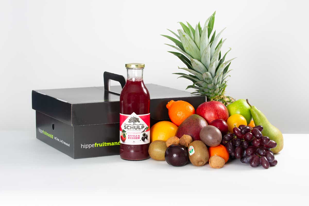Hippe_fruitmand_groot_Appel-kersensap Fruitmand groot appel-kersensap